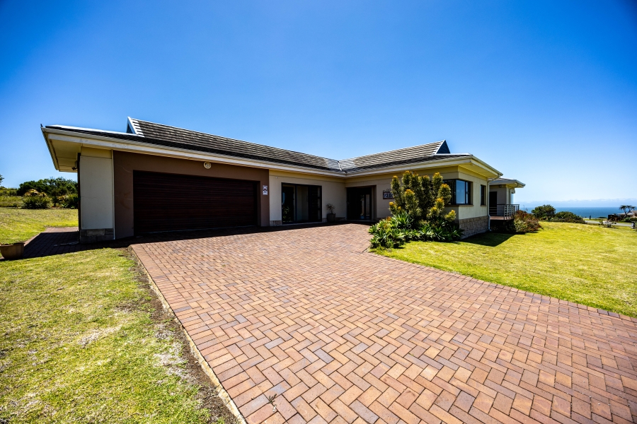 3 Bedroom Property for Sale in Kwelera Eastern Cape